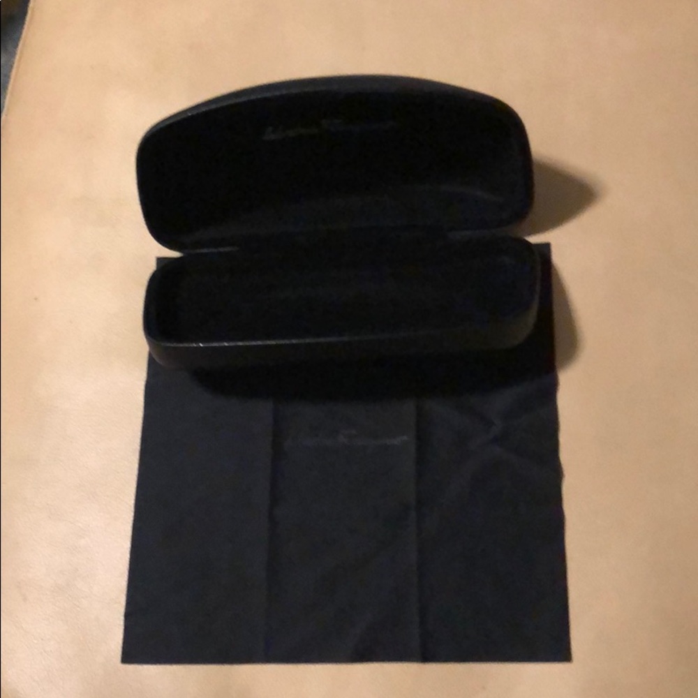 Salvadore Ferragamo sunglasses CASE